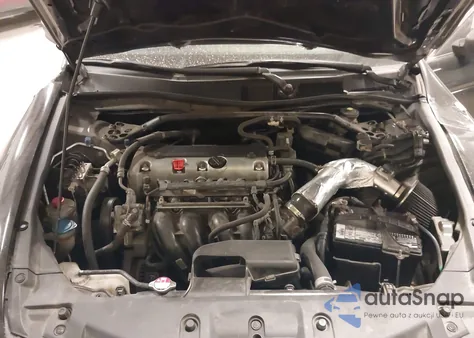 2011 Honda Accord 2.4 Ex-L from USA, damaged, VIN 1HGCP2F89BA080513